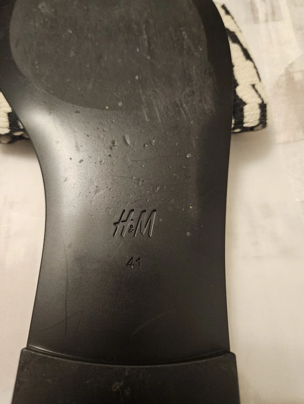 H&M Black & White Flat Sandal Slides